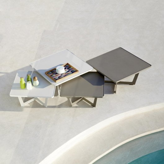 TIME OUT Coffee Table WGU Design
