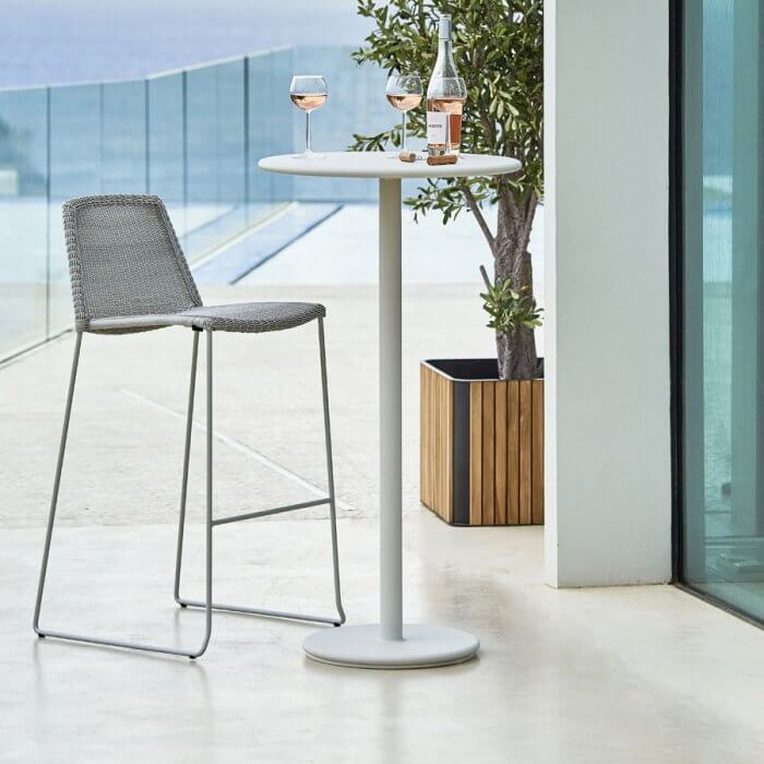 GO Bar Table - Cane-line Outdoor - WGU Design