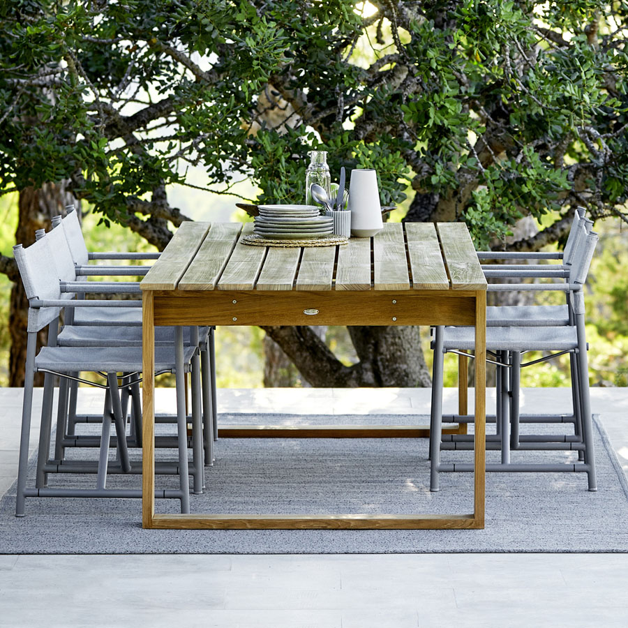 Outdoor Dining Setting