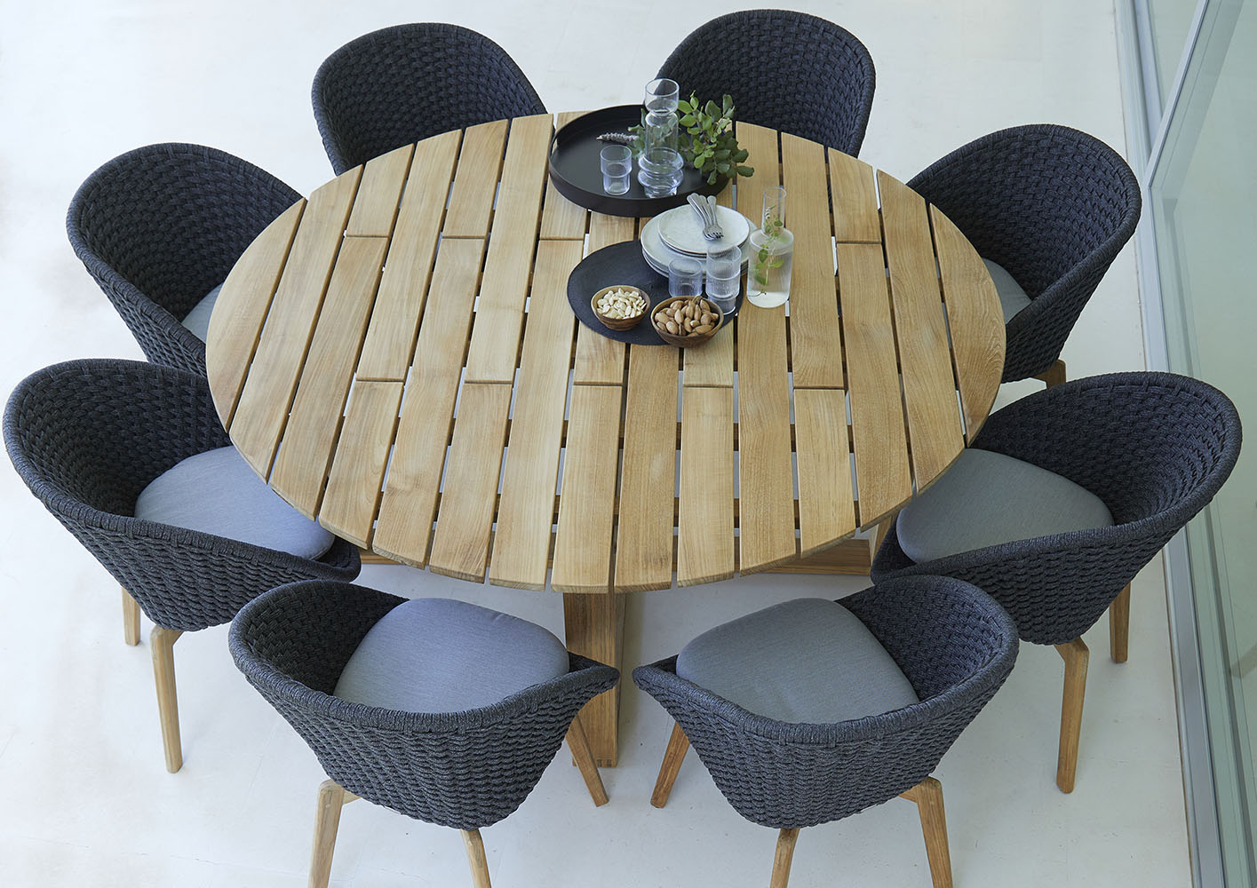 Endless Round Dining Table Cane Line, 10 Seater Round Dining Table Australia