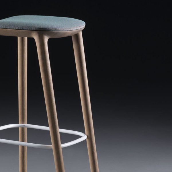 NEVA Bar Chair - Artisan Collection - WGU Design